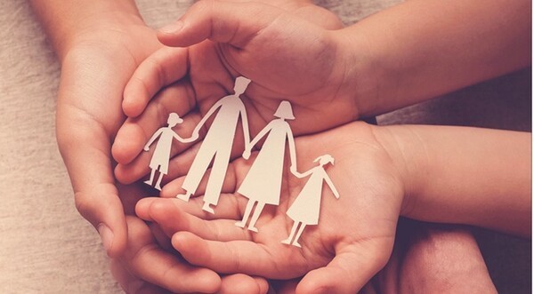 트럼프, 기독교 가정 지지하는 위탁보...